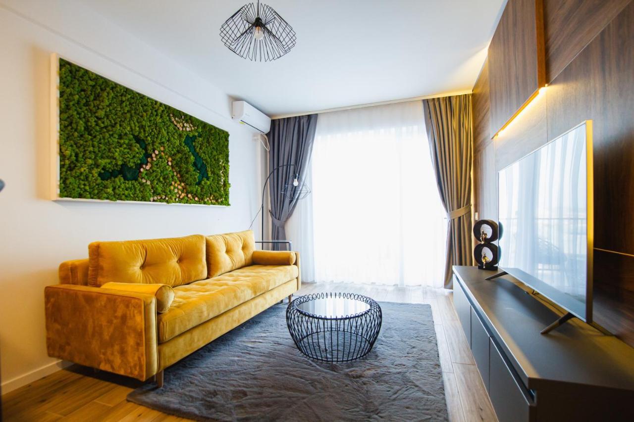 Magnificent Home At Prima Residence Oradea Exterior photo